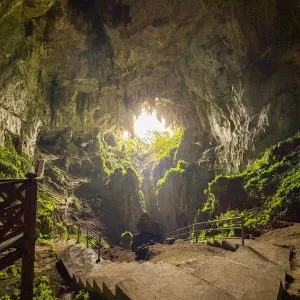 FAIRY CAVE & WIND CAVE
